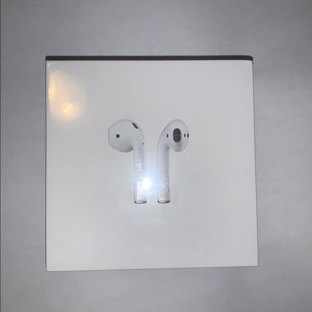 Apple Airpods (2nd Generation)